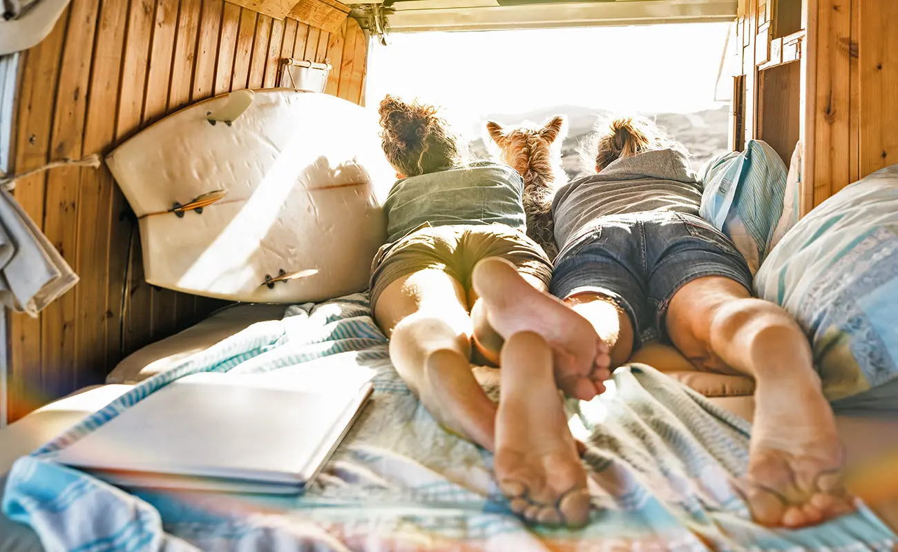 Die besten Matratzenmaterialien für Camper im Sommer